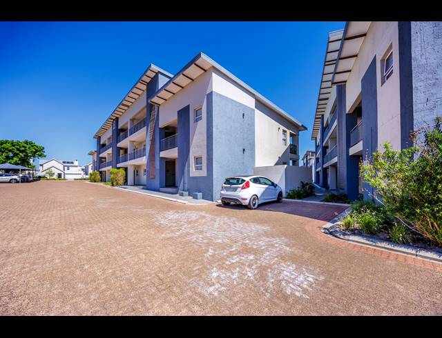 2 BEDROOM APARTMENT FOR SALE IN LANGEBERG RIDGE